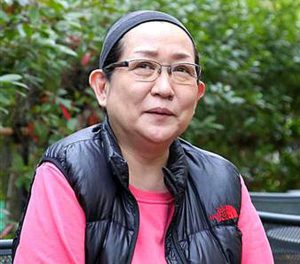 9e3df8dcd100baa19fb01b554e10b912c9fc2ebb-1